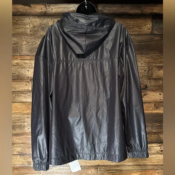 Fabletics women's black windbreaker jacket - Picture 4 of 7